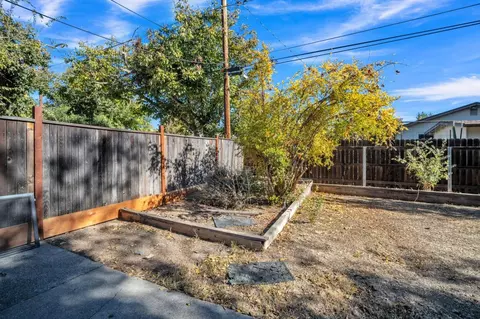 1208 L, Davis, CA 95616 photo 37