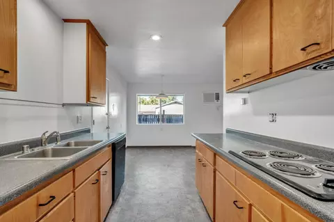 1208 L, Davis, CA 95616 photo 15