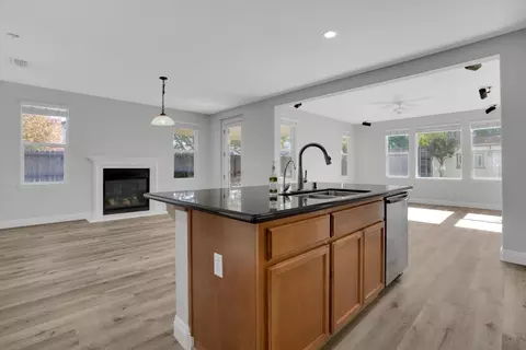 1182 Miel St, Manteca, CA 95337 photo 7