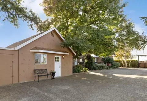 5430 E Kettleman Ln, Lodi, CA 95240 photo 23