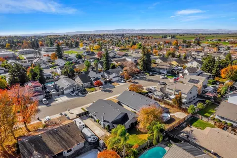 View/Area - 1637 Dickey Ct, Ripon, CA 95366 photo 1 of 5