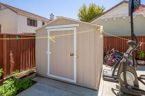 930 Kennedy Pl, Tracy, CA 95377 photo 32