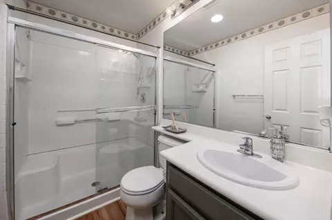 930 Kennedy Pl, Tracy, CA 95377 photo 13