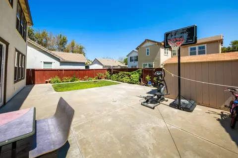 930 Kennedy Pl, Tracy, CA 95377 photo 33