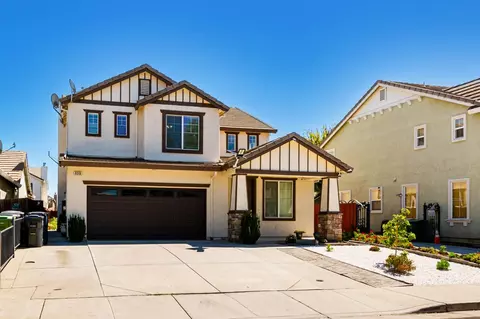 930 Kennedy Pl, Tracy, CA 95377 photo 3