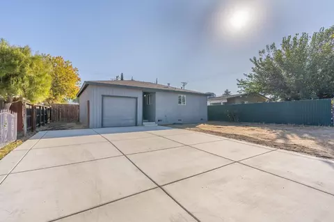 5236 8th St, Keyes, CA 95328 photo 1