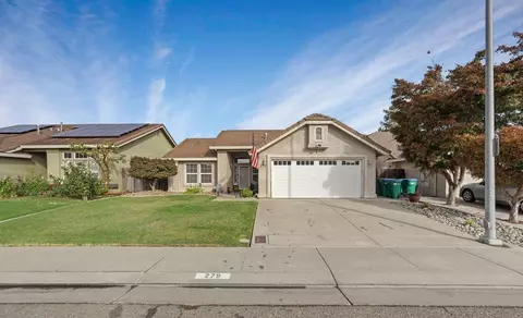 279 Idlewild Dr, Lodi, CA 95240 photo 2