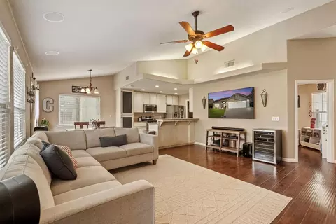 279 Idlewild Dr, Lodi, CA 95240 photo 7