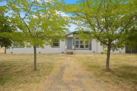 11210 Rawson Rd, Red Bluff, CA 96080 photo 2