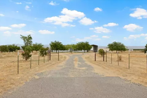 11210 Rawson Rd, Red Bluff, CA 96080 photo 9