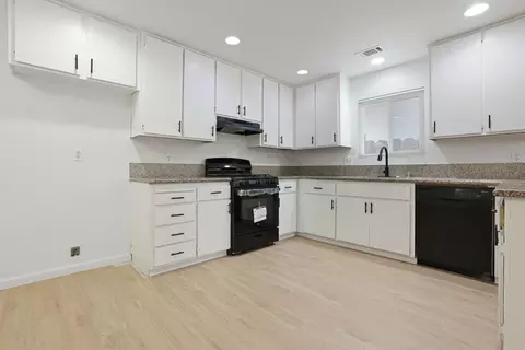 Kitchen - 5317 Pradera Dr, Salida, CA 95368 photo 1 of 2