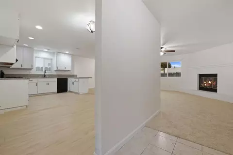 Entry Way - 5317 Pradera Dr, Salida, CA 95368 photo 3 of 8