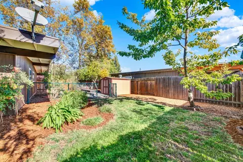 Exterior - 1218 Radcliffe Dr, Davis, CA 95616 photo 16 of 25