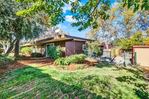 Exterior - 1218 Radcliffe Dr, Davis, CA 95616 photo 17 of 25