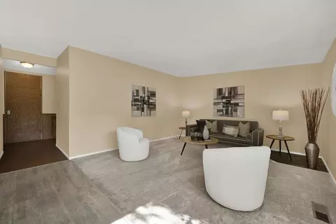 Living - 1218 Radcliffe Dr, Davis, CA 95616 photo 2 of 2