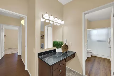 Bath - 1218 Radcliffe Dr, Davis, CA 95616 photo 2 of 5