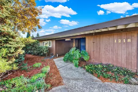 1218 Radcliffe Dr, Davis, CA 95616 photo 1