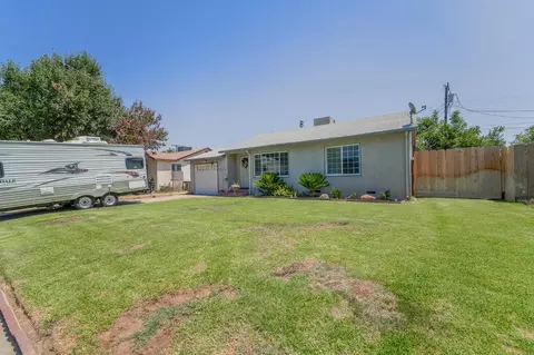 1670 Almond Ave, Merced, CA 95341 photo 2