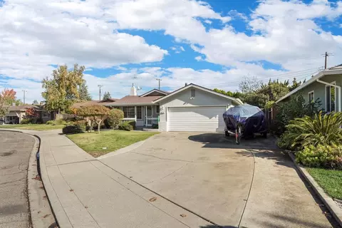 114 Benson Dr, Lodi, CA 95242 photo 3