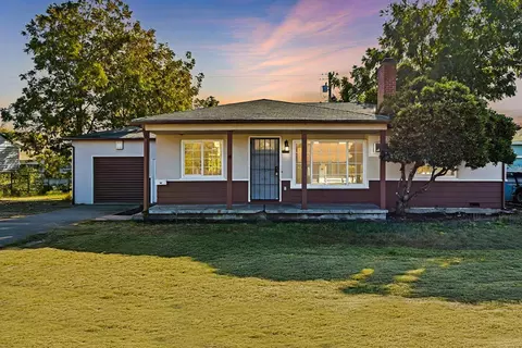 2556 W Mendocino Ave, Stockton, CA 95204