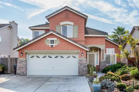 1676 Komenich Dr, Manteca, CA 95336 photo 1