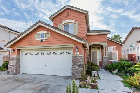 1676 Komenich Dr, Manteca, CA 95336 photo 3