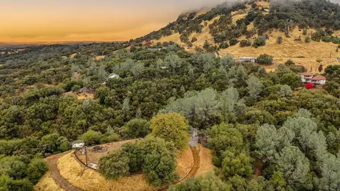 8600 Sandra Rd, Jackson, CA 95642 photo 2
