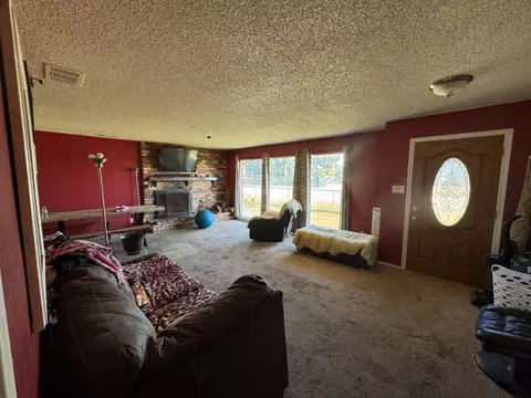 17946 Railroad St, Madison, CA 95653 photo 3