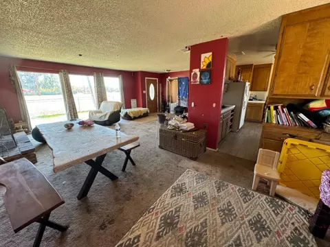 17946 Railroad St, Madison, CA 95653 photo 4