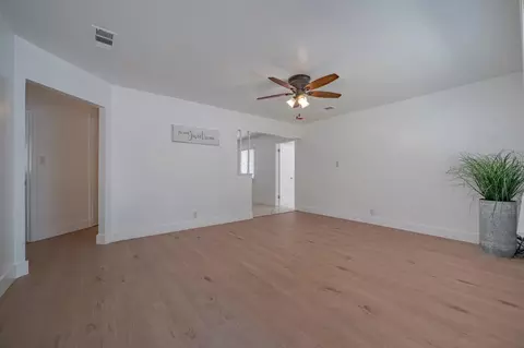 834 V St, Merced, CA 95341 photo 6