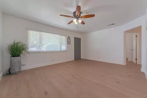 834 V St, Merced, CA 95341 photo 8