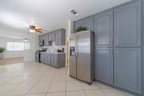 834 V St, Merced, CA 95341 photo 24