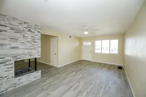 516 Tokay Ave, Modesto, CA 95350 photo 9