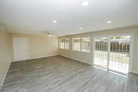 516 Tokay Ave, Modesto, CA 95350 photo 12