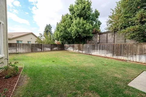 Exterior - 3709 Banyan Tree Ct, Modesto, CA 95355 photo 5 of 7