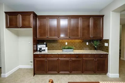 Kitchen - 3709 Banyan Tree Ct, Modesto, CA 95355 photo 5 of 9