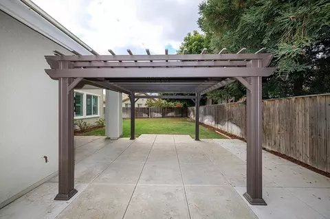 Exterior - 3709 Banyan Tree Ct, Modesto, CA 95355 photo 4 of 7