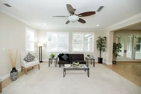 Living - 3709 Banyan Tree Ct, Modesto, CA 95355 photo 3 of 5