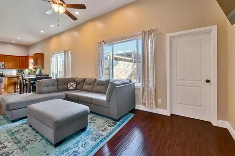 241 2nd St, Galt, CA 95632 photo 11
