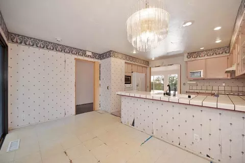 8784 Bluff Ln, Fair Oaks, CA 95628 photo 9