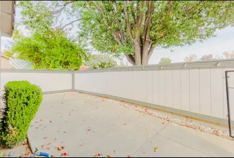 3921 Pheasant Ln, Modesto, CA 95356 photo 4