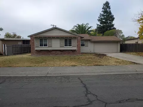 7632 Lisa Way, Sacramento, CA 95832