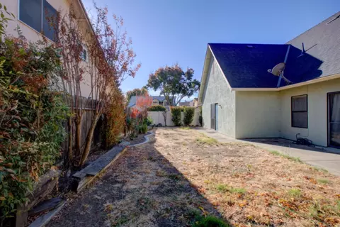 548 Nicastro Dr, Patterson, CA 95363 photo 57