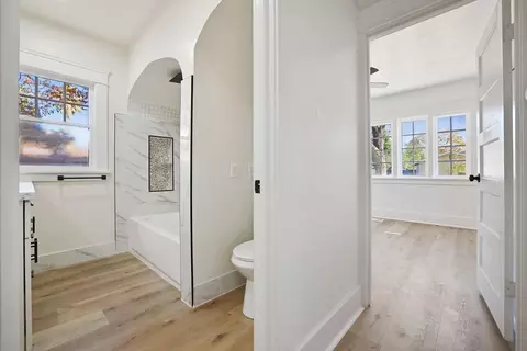 Entry Way - 201 Melrose St, Modesto, CA 95354 photo 4 of 6