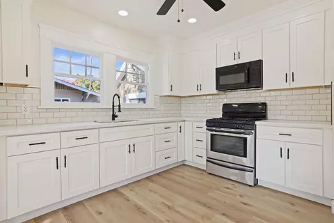 Kitchen - 201 Melrose St, Modesto, CA 95354 photo 1 of 4