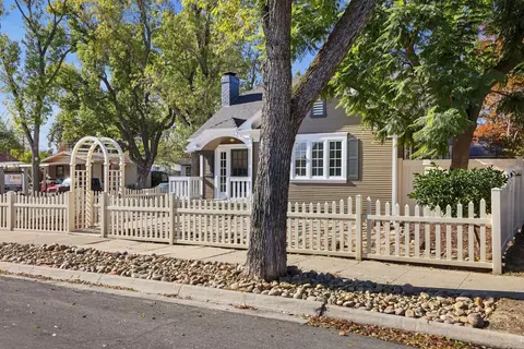 Exterior - 201 Melrose St, Modesto, CA 95354 photo 1 of 9
