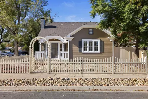 Exterior - 201 Melrose St, Modesto, CA 95354 photo 2 of 9