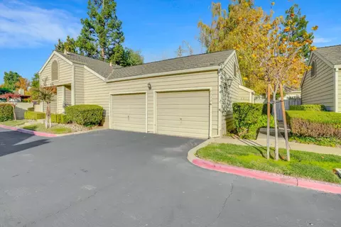 2039 Cedar Ridge Dr, Stockton, CA 95207