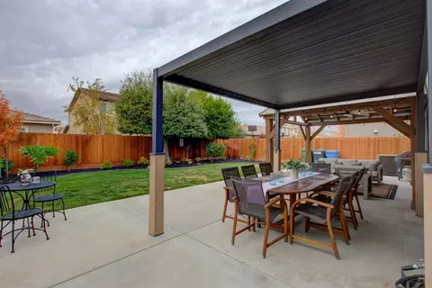 2521 Jubilee Dr, Turlock, CA 95380 photo 30