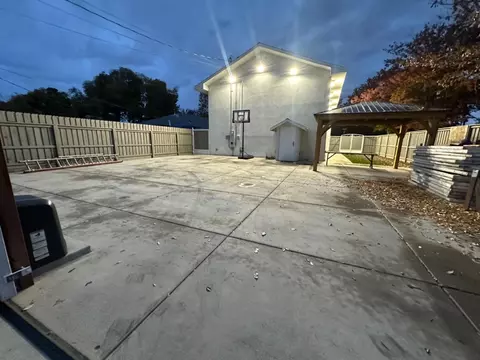 701 2nd St, Modesto, CA 95351 photo 8